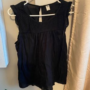 Old Navy flutter sleeve baby doll blouse